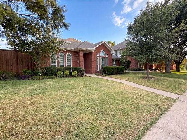 1416 Willow Wood Drive, Carrollton, TX 75010