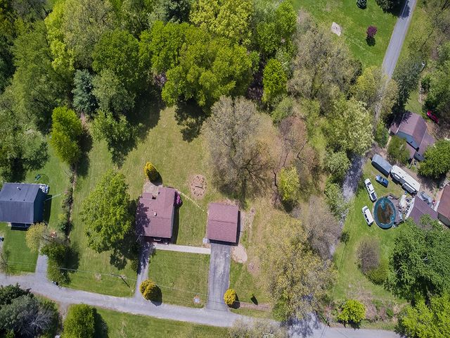 104 Lakewood Dr, North Sewickley Twp, PA 16117
