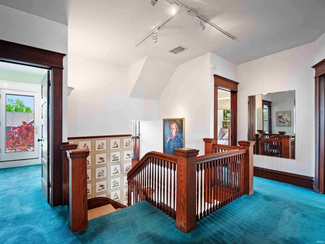 2402 Broadway Boulevard, Fort Wayne, IN 46807