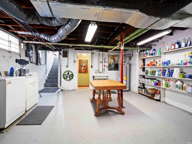 2402 Broadway Boulevard, Fort Wayne, IN 46807