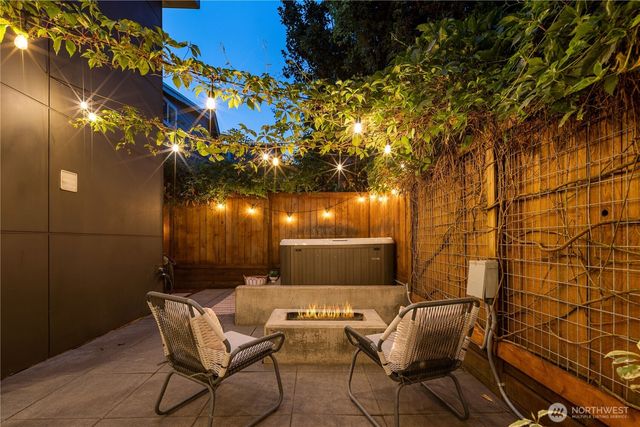 714 28th Avenue S, Seattle, WA 98144