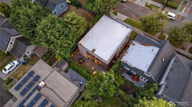 714 28th Avenue S, Seattle, WA 98144