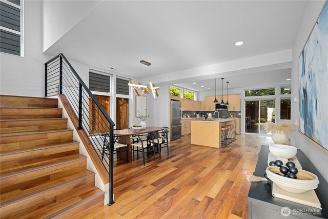 714 28th Avenue S, Seattle, WA 98144