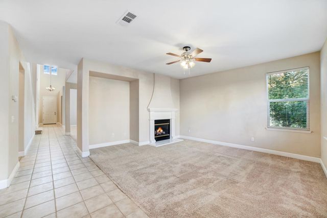 1637 Lexington Dr, Lodi, CA 95242