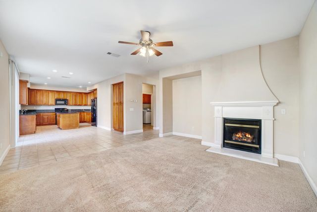 1637 Lexington Dr, Lodi, CA 95242