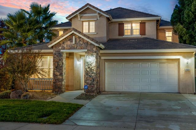 1637 Lexington Dr, Lodi, CA 95242