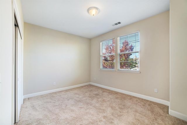 1637 Lexington Dr, Lodi, CA 95242