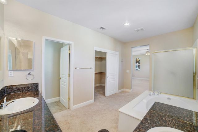1637 Lexington Dr, Lodi, CA 95242