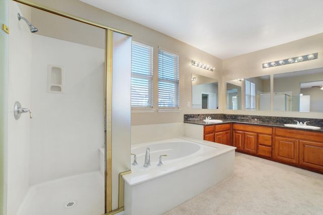 1637 Lexington Dr, Lodi, CA 95242