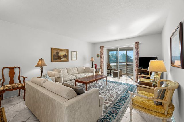 2515 NE 1st Court 4100, Boynton Beach, FL 33435