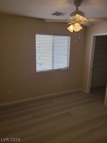 9013 CROOKED SHELL Avenue -, Las Vegas, NV 89143