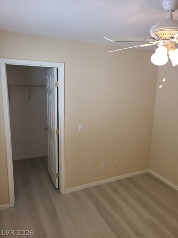 9013 CROOKED SHELL Avenue -, Las Vegas, NV 89143
