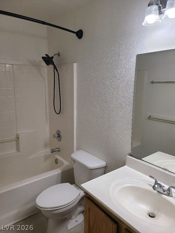 9013 CROOKED SHELL Avenue -, Las Vegas, NV 89143