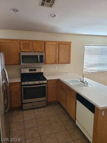 9013 CROOKED SHELL Avenue -, Las Vegas, NV 89143