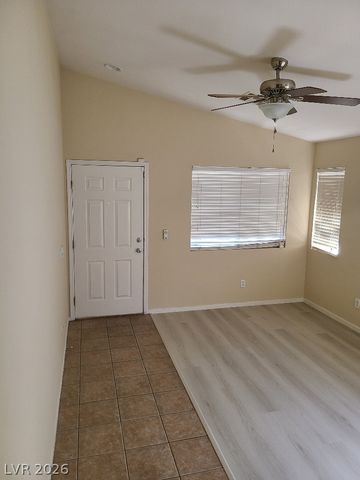 9013 CROOKED SHELL Avenue -, Las Vegas, NV 89143