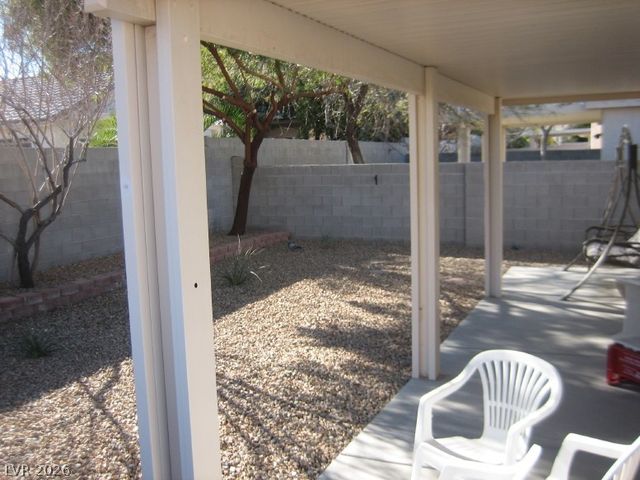 9013 CROOKED SHELL Avenue -, Las Vegas, NV 89143