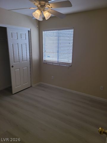 9013 CROOKED SHELL Avenue -, Las Vegas, NV 89143
