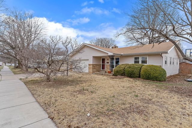 2143 E Madison Street, Springfield, MO 65802