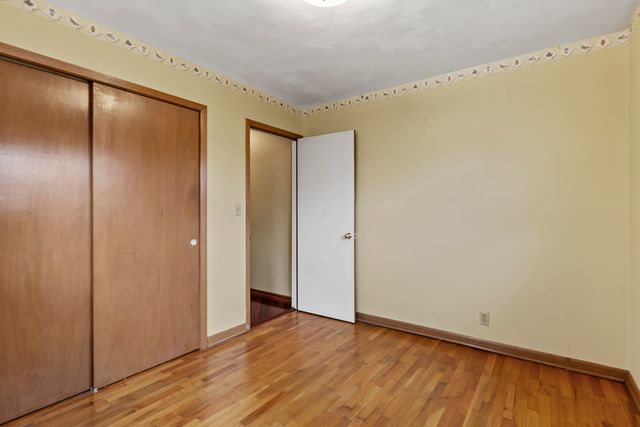 2143 E Madison Street, Springfield, MO 65802