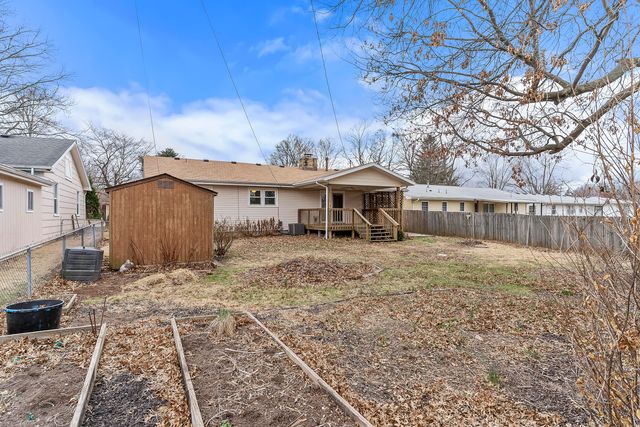 2143 E Madison Street, Springfield, MO 65802