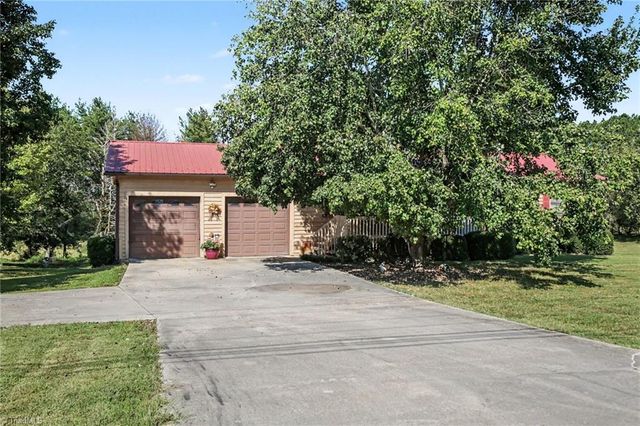 2136 Swicegood Road, Linwood, NC 27299