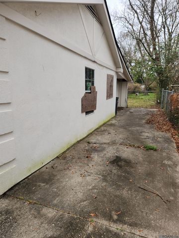 5772 St Gerard Ave, Baton Rouge, LA 70805