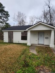 5772 St Gerard Ave, Baton Rouge, LA 70805