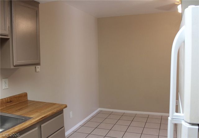 3770 Shirebrook Drive 75, Las Vegas, NV 89115