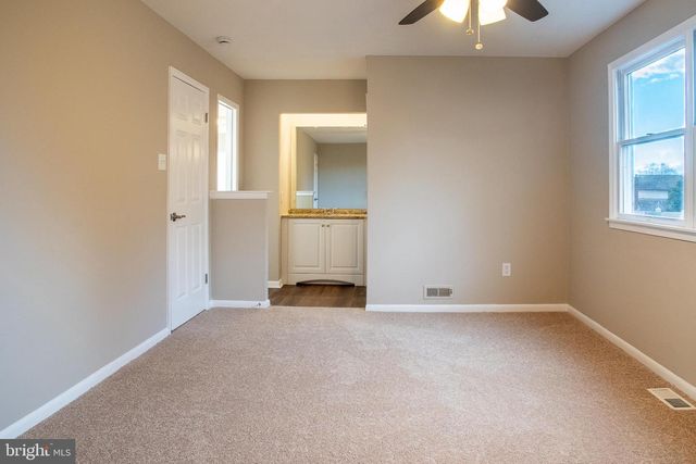 22 DUNCAN RD, Sewell, NJ 08080