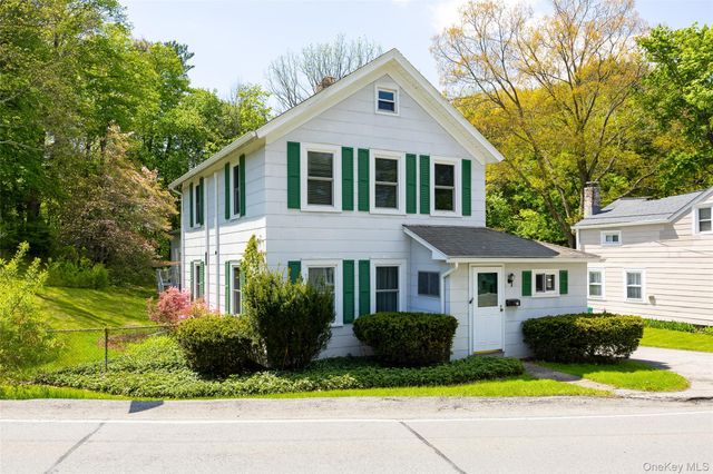 30 E Market Street, Hyde Park, NY 12538