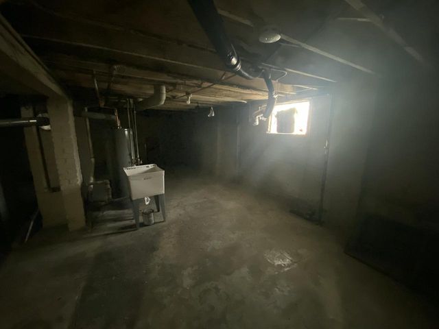 3003 N 20th STREET, Milwaukee, WI 53206