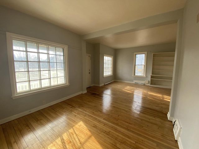 3003 N 20th STREET, Milwaukee, WI 53206