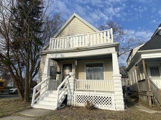 3003 N 20th STREET, Milwaukee, WI 53206