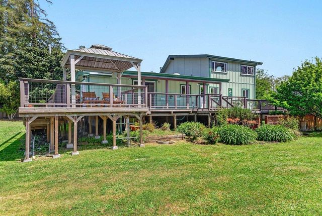 2967 Freedom Boulevard, Watsonville, CA 95076