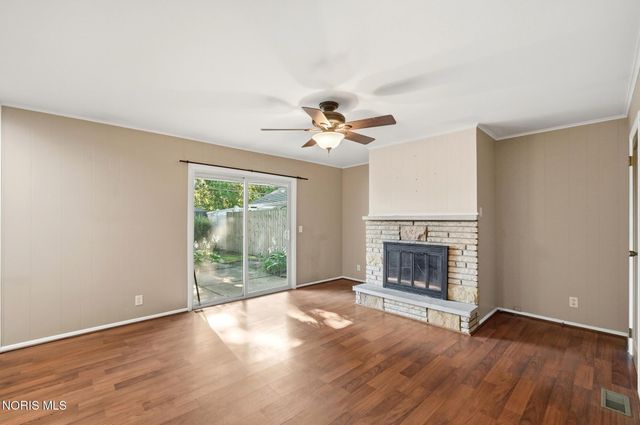 210 Cedar Lane, Waterville, OH 43566