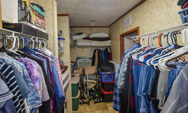 13 Wolf Run Road, Flemingsburg, KY 41041