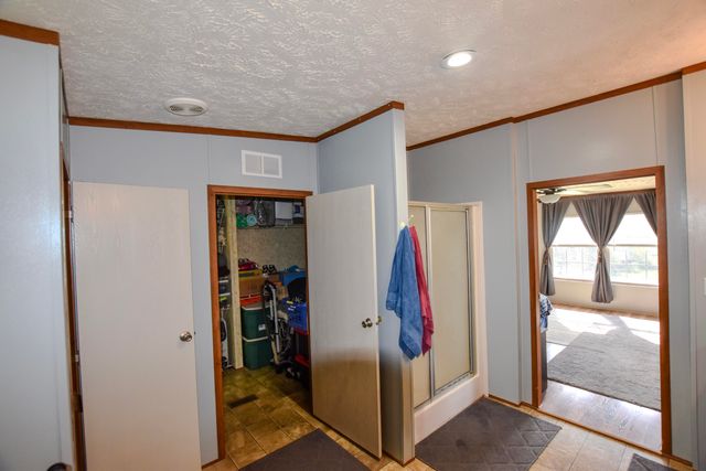 13 Wolf Run Road, Flemingsburg, KY 41041