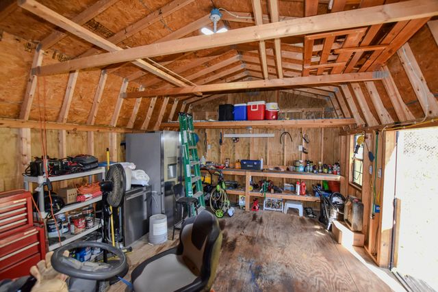 13 Wolf Run Road, Flemingsburg, KY 41041