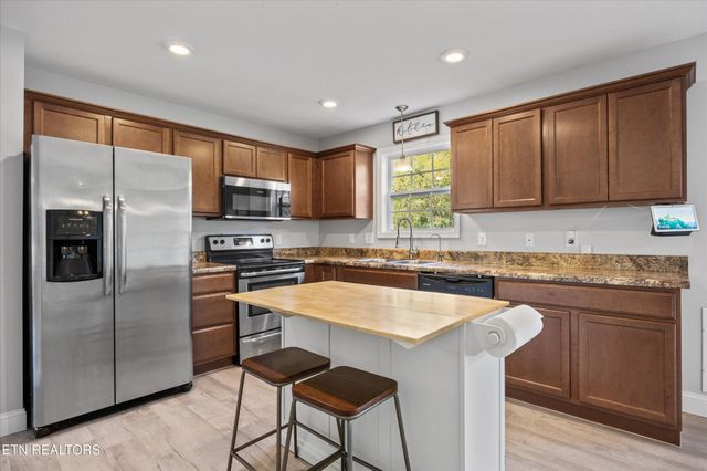 5907 Loftis Creek Lane, Knoxville, TN 37924