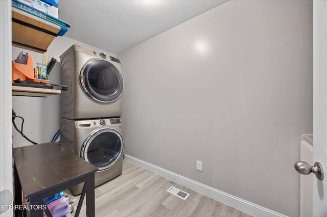 5907 Loftis Creek Lane, Knoxville, TN 37924