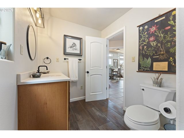 1008 LAKESHORE Dr, Port Orford, OR 97465