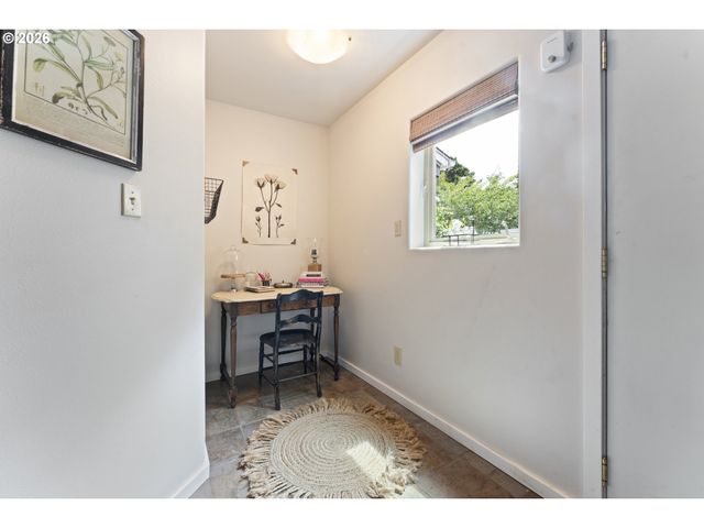 1008 LAKESHORE Dr, Port Orford, OR 97465