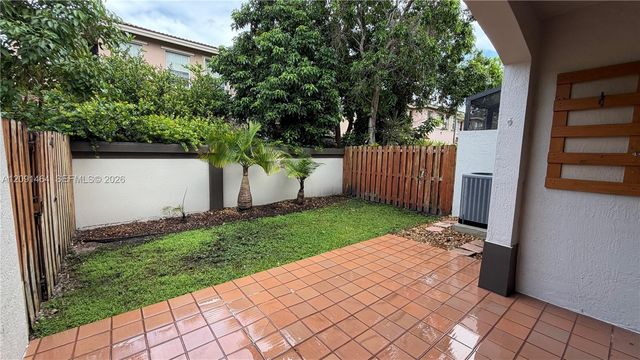 200 Riverwalk Circle ., Sunrise, FL 33326