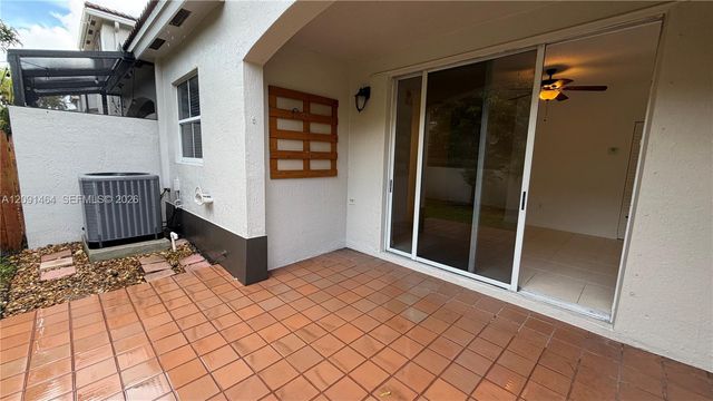 200 Riverwalk Circle ., Sunrise, FL 33326