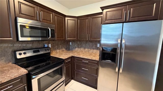 200 Riverwalk Circle ., Sunrise, FL 33326