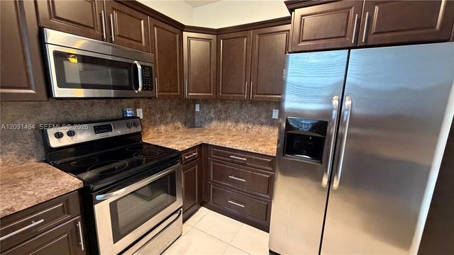 200 Riverwalk Circle ., Sunrise, FL 33326