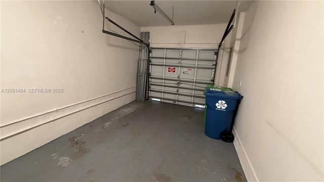 200 Riverwalk Circle ., Sunrise, FL 33326