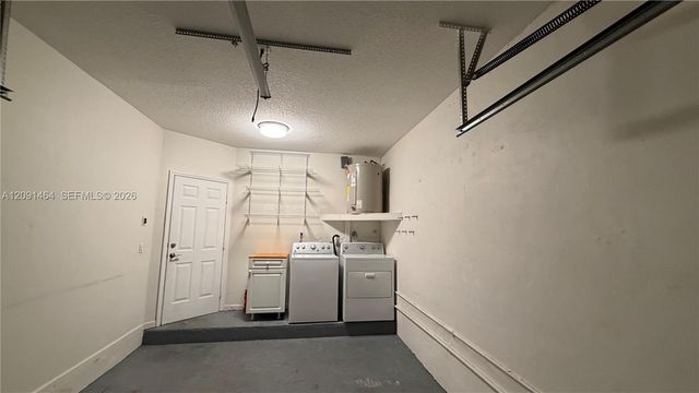 200 Riverwalk Circle ., Sunrise, FL 33326