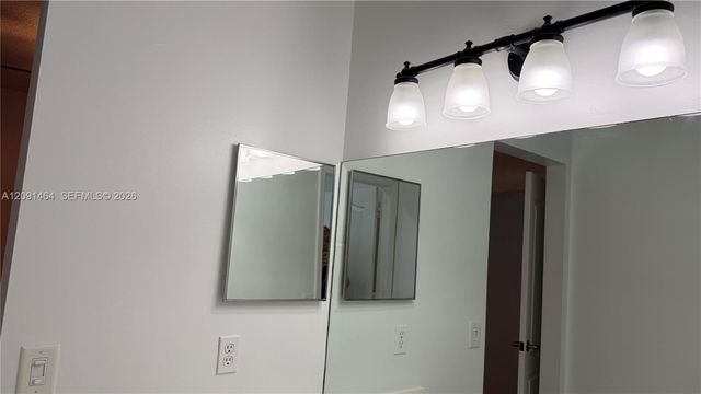 200 Riverwalk Circle ., Sunrise, FL 33326