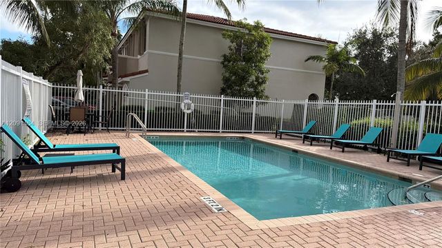 200 Riverwalk Circle ., Sunrise, FL 33326